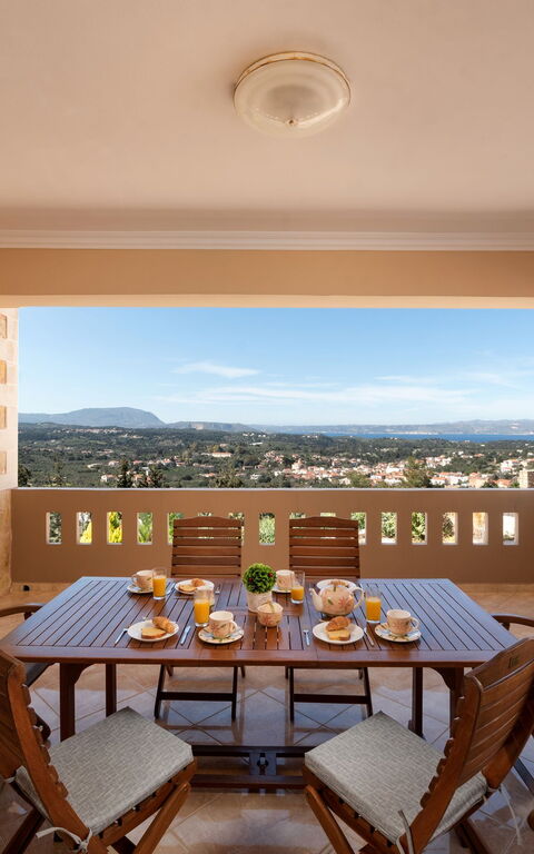 Villa Halepi: Balcony / Terrace / Patio