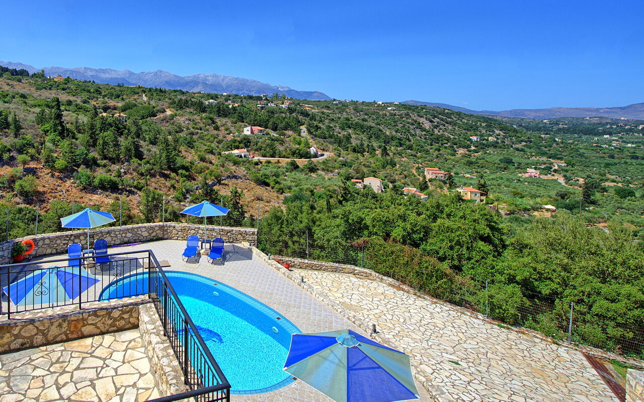 Villa Halepi: Outdoor, Pool, Scenic View
