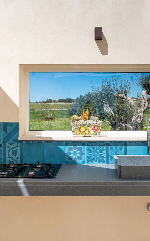 Villa Mora: Garden, Outdoor, Scenic View