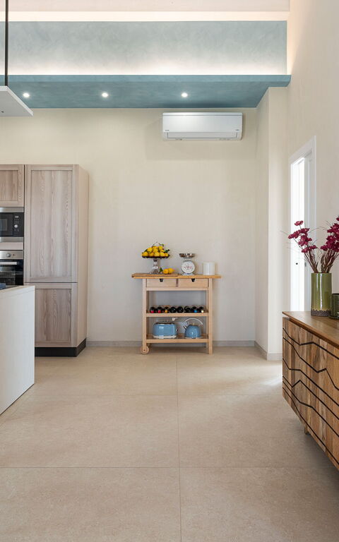 Villa Mora: Dining Room, Kitchen, Living Room