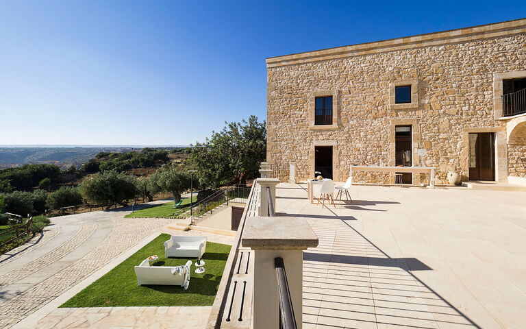 Villa Corte Dorata: Building Exterior, Outdoor, Scenic View