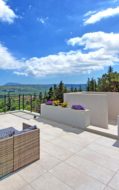 Villa Kallos: Outdoor, Summer