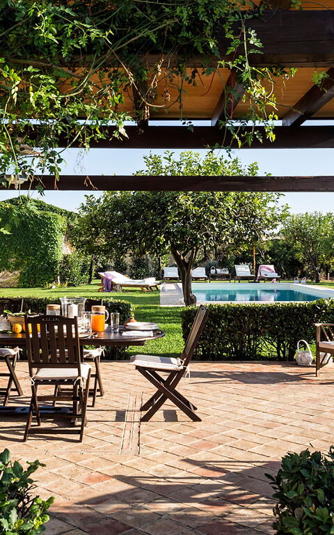 Don Salvatore: Balcony / Terrace / Patio, Building Exterior, Garden, Pool