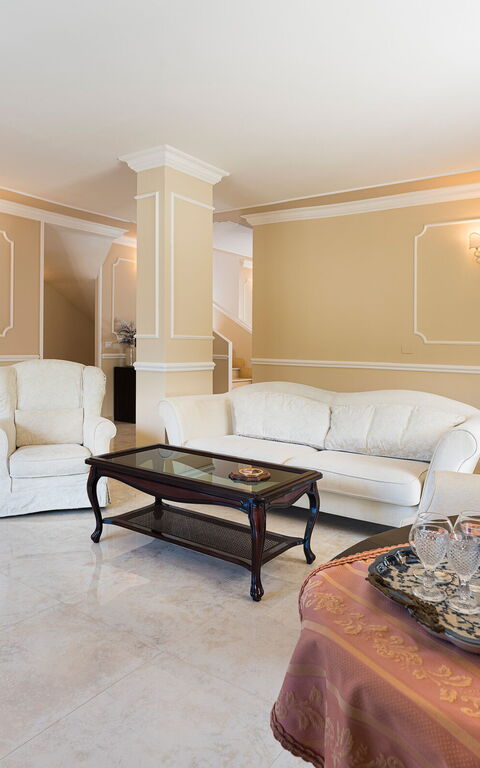 Villa Giutitta: Living Room