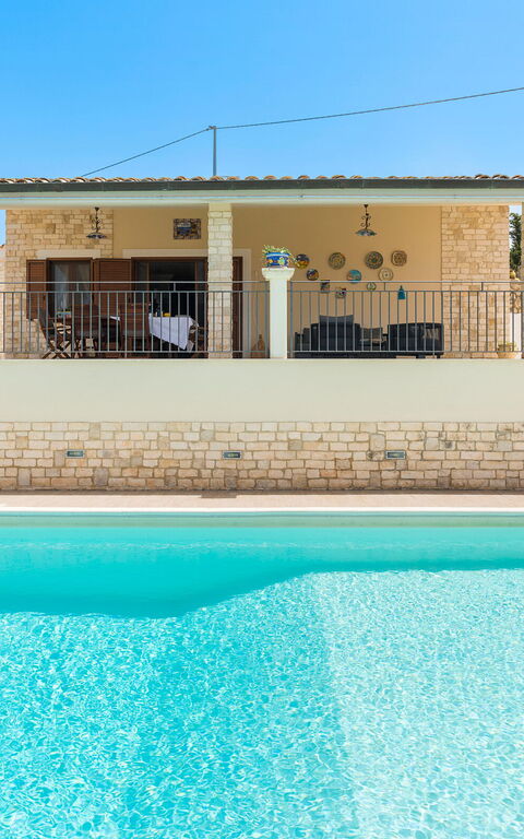 Villa Anthea: Building Exterior, Pool