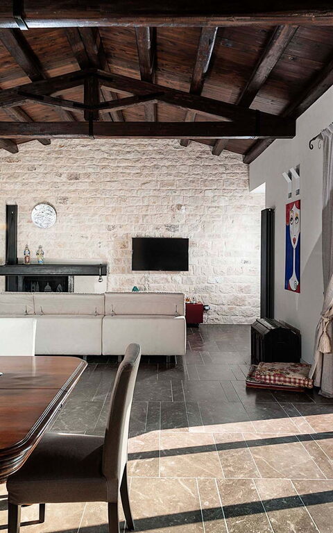 Corte Moscata: Dining Room, Living Room