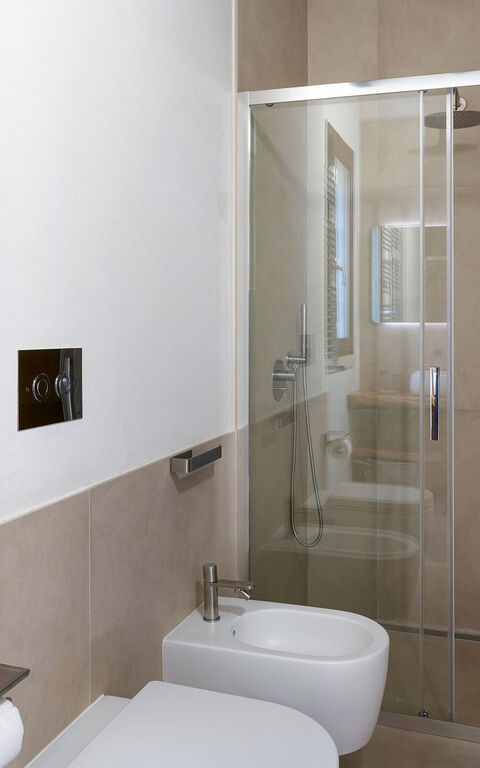 Corte Moscata: Bathroom