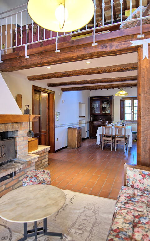 Villa Vittoria: Living Room