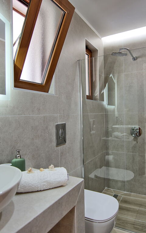 Villa Kostantina: Bathroom