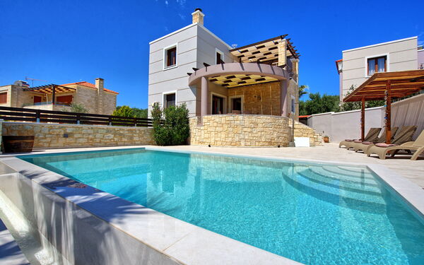 Villa Kostantina: Building Exterior, Outdoor, Pool, Summer