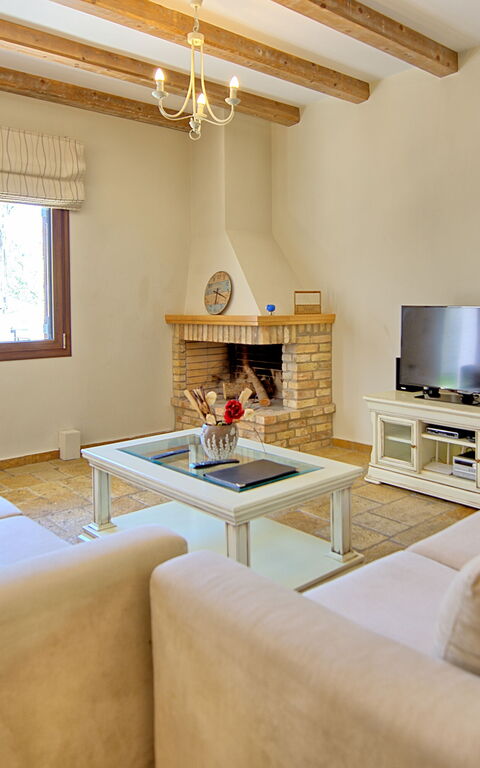 Villa Angie: Living Room