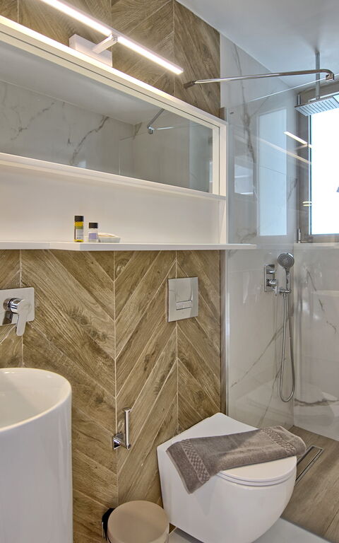 Villa Silentium Ionia: Bathroom