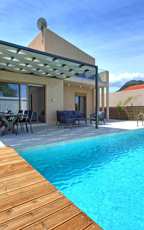 Villa Silentium Ionia: Building Exterior, Outdoor, Pool, Summer