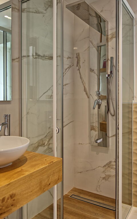 Villa Silentium Olia: Bathroom