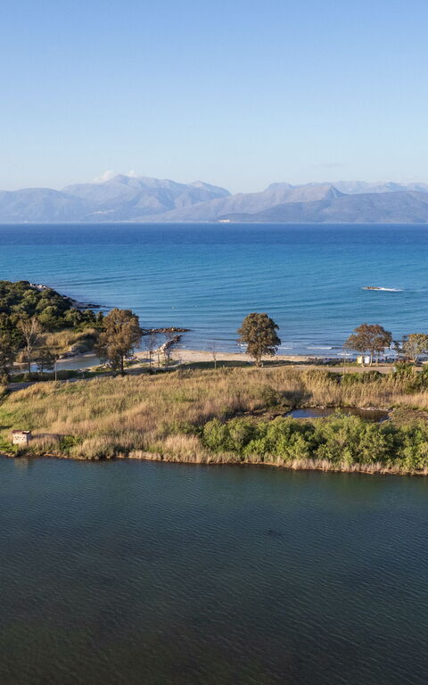 Villa Otter: Outdoor, Scenic View