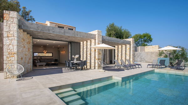 Villa Otter: Building Exterior, Outdoor, Pool