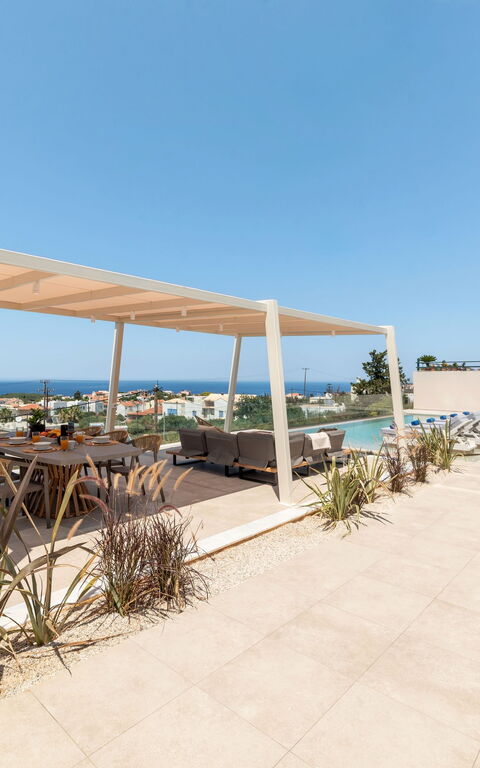 Seaview Lux: Balcony / Terrace / Patio, Building Exterior, Outdoor
