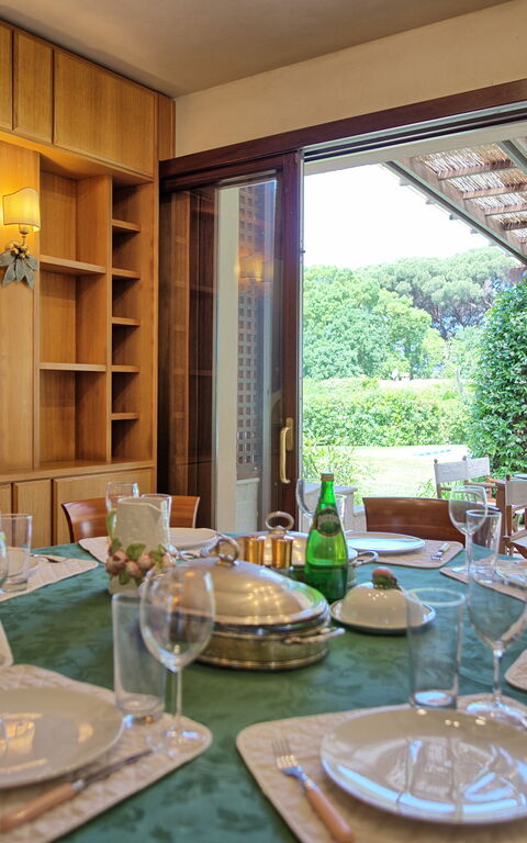 Villa Dolce Vita: Dining Room