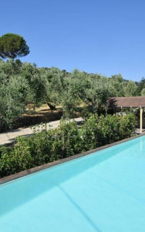 Bello Stare: Building Exterior, Outdoor, Pool