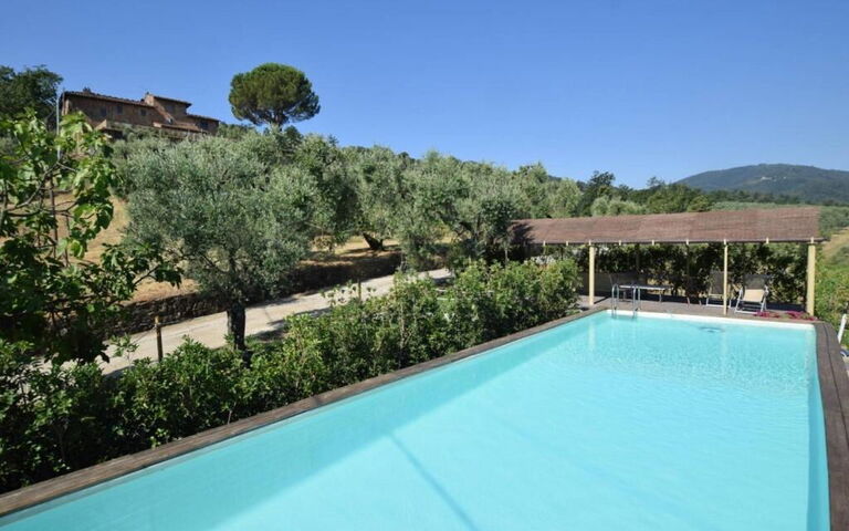 Bello Stare: Building Exterior, Outdoor, Pool