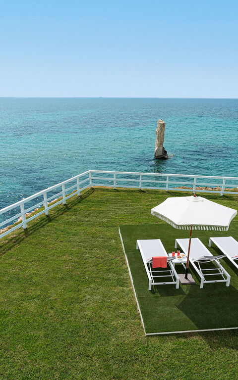 Villa Hermes: Building Exterior, Garden, Outdoor