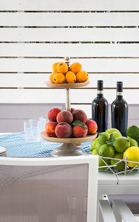 Villa Hermes: Building Exterior, Food