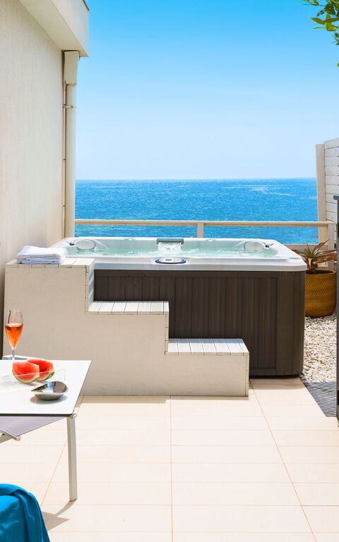 Villa Hermes: Outdoor, Scenic View, Summer