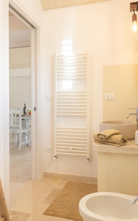 Trullo Adea: Bathroom