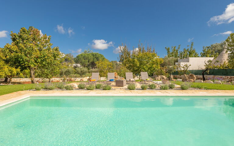 Trullo Adea: Building Exterior, Outdoor, Pool