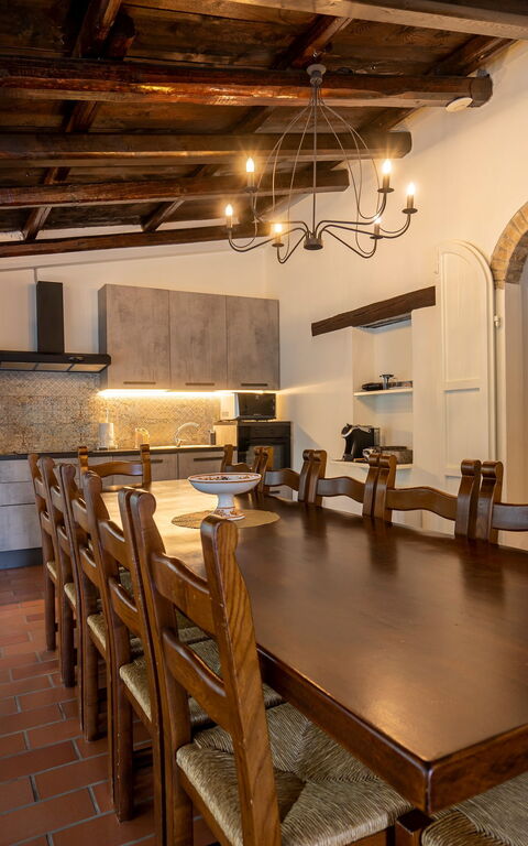 Villa Ca Viola: Dining Room, Kitchen