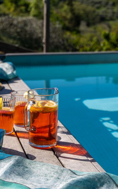 La Nocciola: Outdoor, Pool