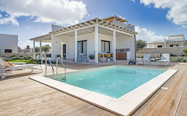 Villa San Lorenzo Timo: Building Exterior, Outdoor, Pool