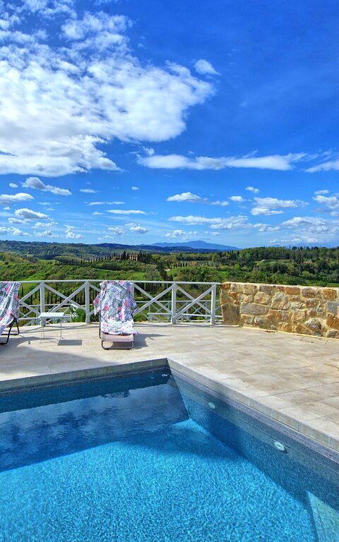 Santo Stefano: Outdoor, Pool