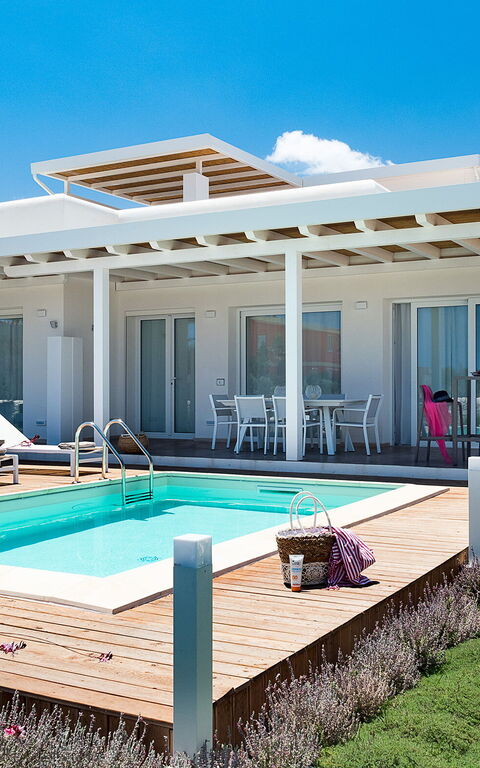 Villa San Lorenzo Fico D'india: Building Exterior, Outdoor, Pool