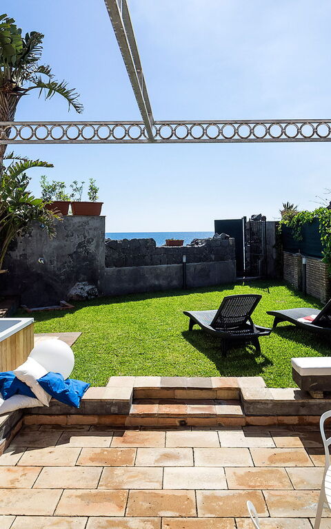 Casa Tecla: Garden, Pool