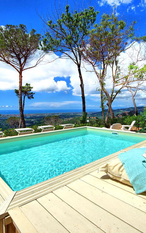 Casarosa Di Mariasole: Building Exterior, Outdoor, Pool, Scenic View