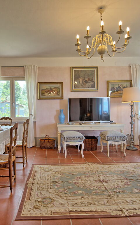 Casarosa Di Mariasole: Dining Room, Living Room