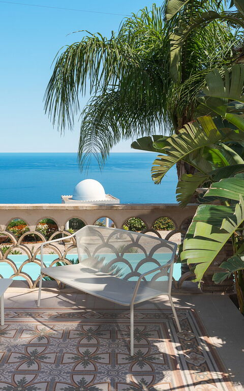 Buena Vista: Balcony / Terrace / Patio, Building Exterior, Outdoor, Scenic View
