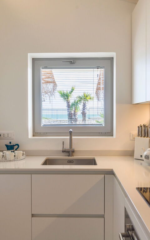 Villa Azulea: Kitchen, Living Room