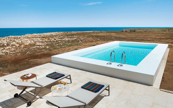 Villa Capo Passero: Building Exterior, Outdoor, Pool, Scenic View