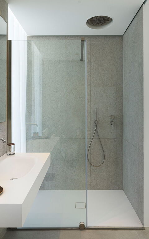 Bedda Matri: Bathroom