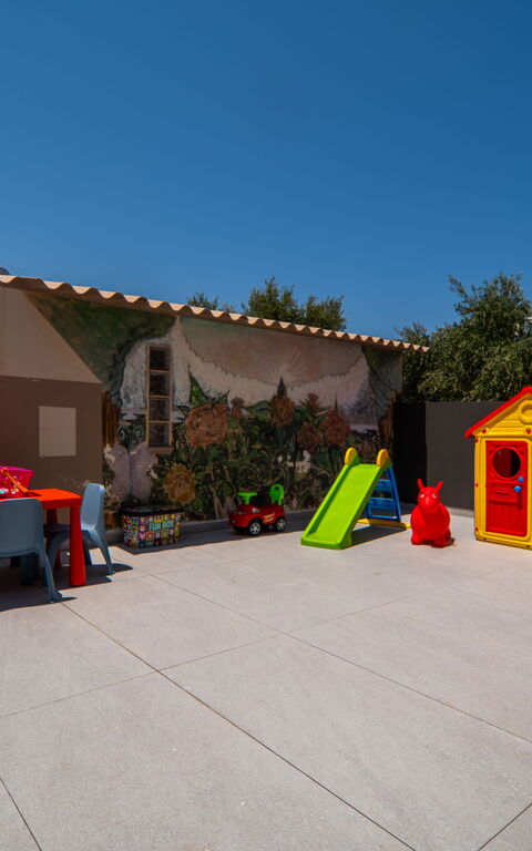 John Residence: Activities, Outdoor