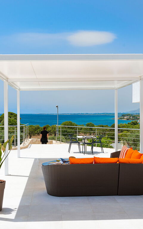 Villa Anna Plemmirio: Building Exterior, Outdoor, Pool