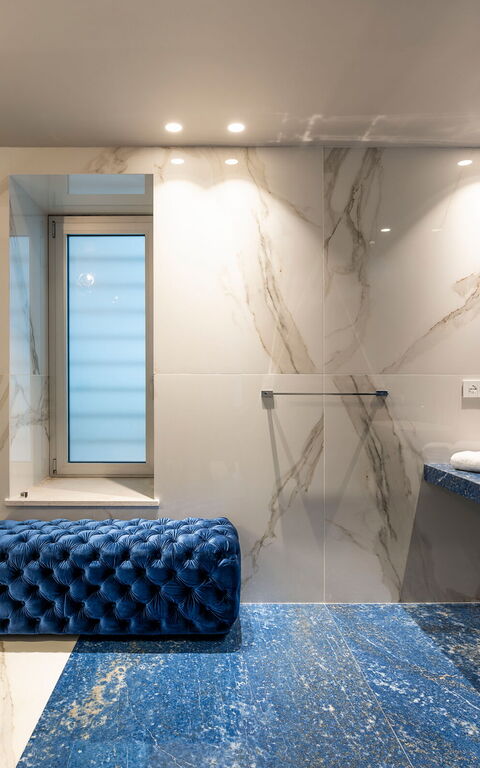 Baya Bella: Bathroom