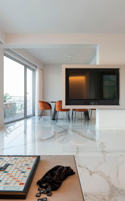 Baya Bella: Living Room