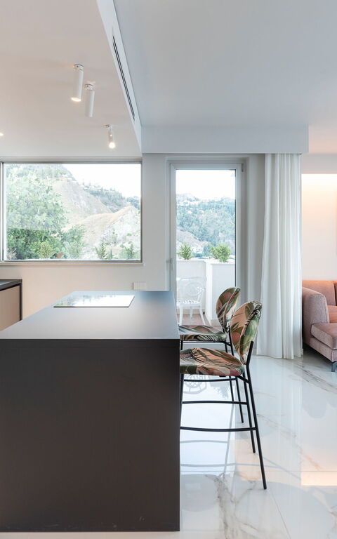 Baya Bella: Dining Room, Kitchen, Living Room, Room Detail