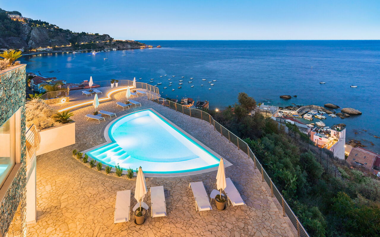 Baya Bella: Building Exterior, Outdoor, Pool, Scenic View