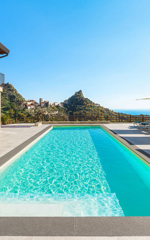 Zagara Bianca: Building Exterior, Outdoor, Pool