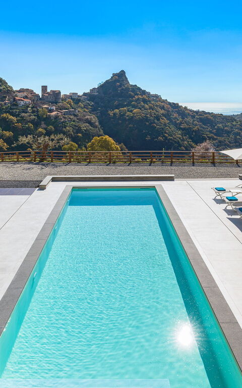 Zagara Bianca: Building Exterior, Outdoor, Pool