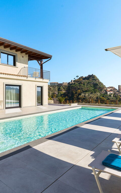 Zagara Bianca: Building Exterior, Outdoor, Pool, Scenic View